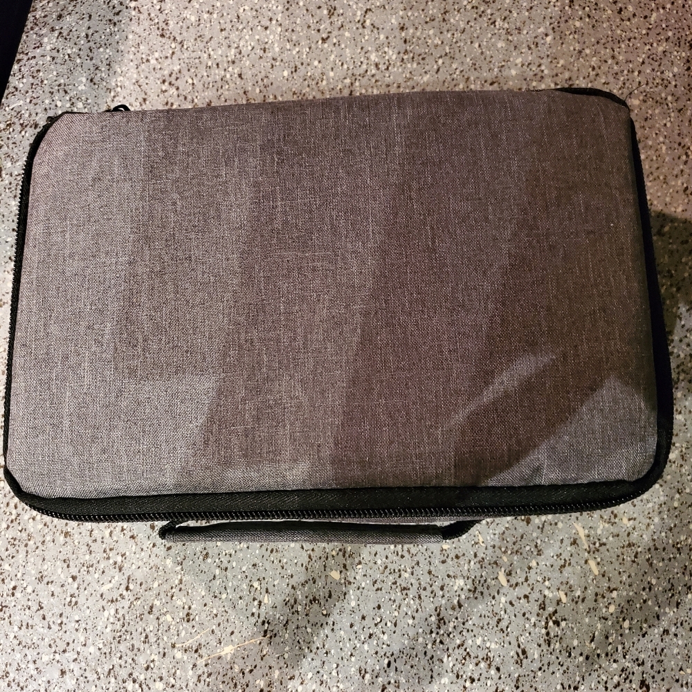 Elephas Mini Projector - Picture 2 of 5
